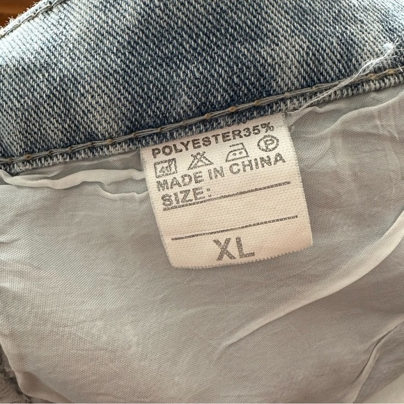 NWT NXH Distressed Denim Casual Bermuda Shorts Summer Vacation - Size XL - Picture 9 of 12